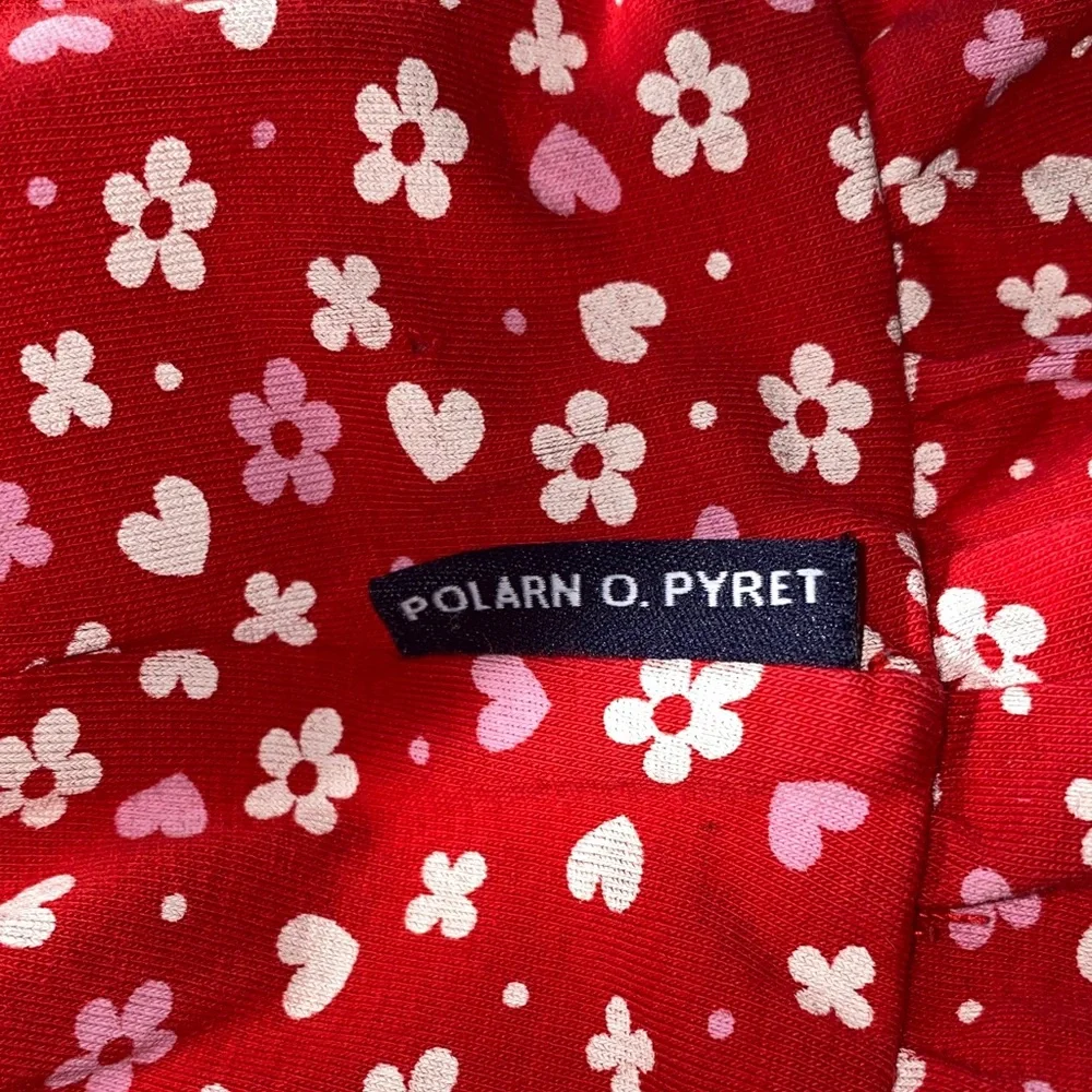 Polarn O. Pyret Kids shirt in Red w/ White Flowers & Pink Hearts. Size 18-24 mo